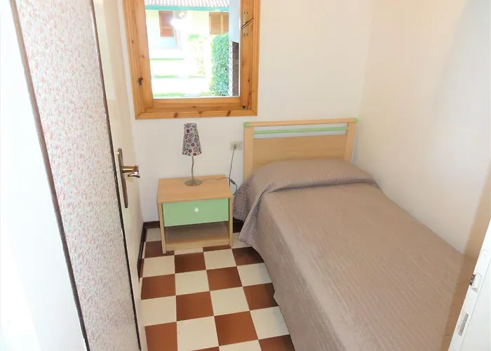 Villa Bright Two-storey Flat